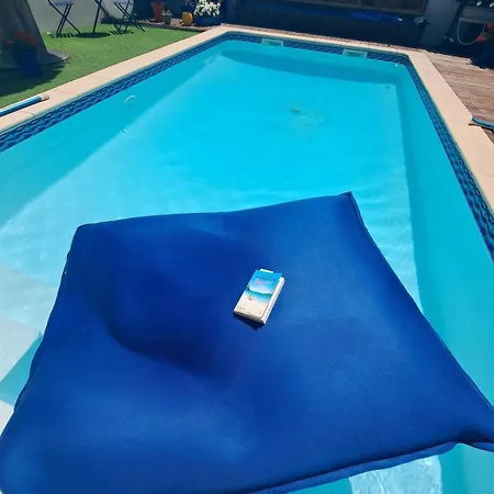Maison Au Calme Avec Piscine *