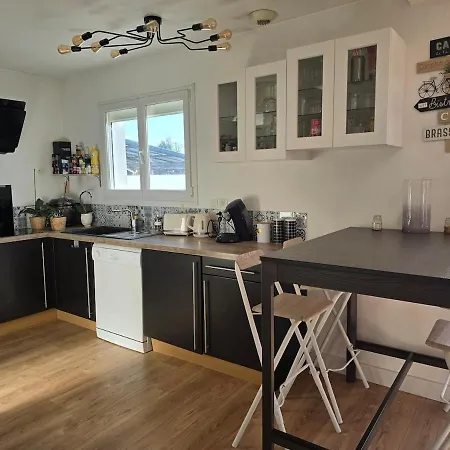 Maison Au Calme Avec Piscine *